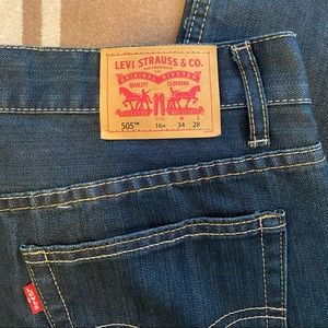 Levi’s Boys Husky jeans Size 16H NWOT